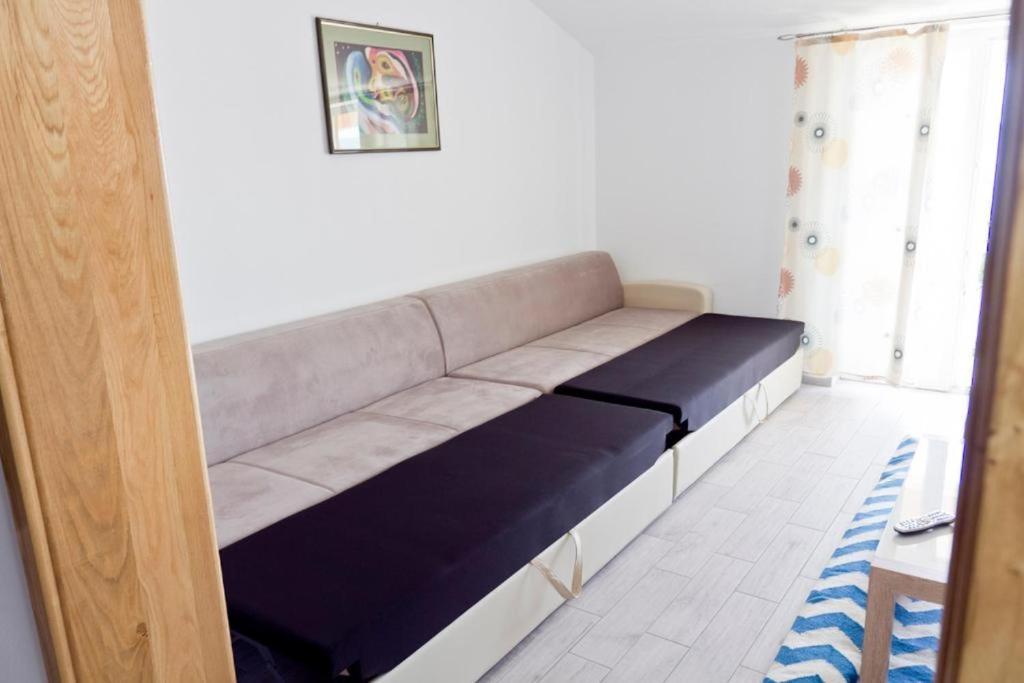 Apartmani Mira Klenovica Esterno foto